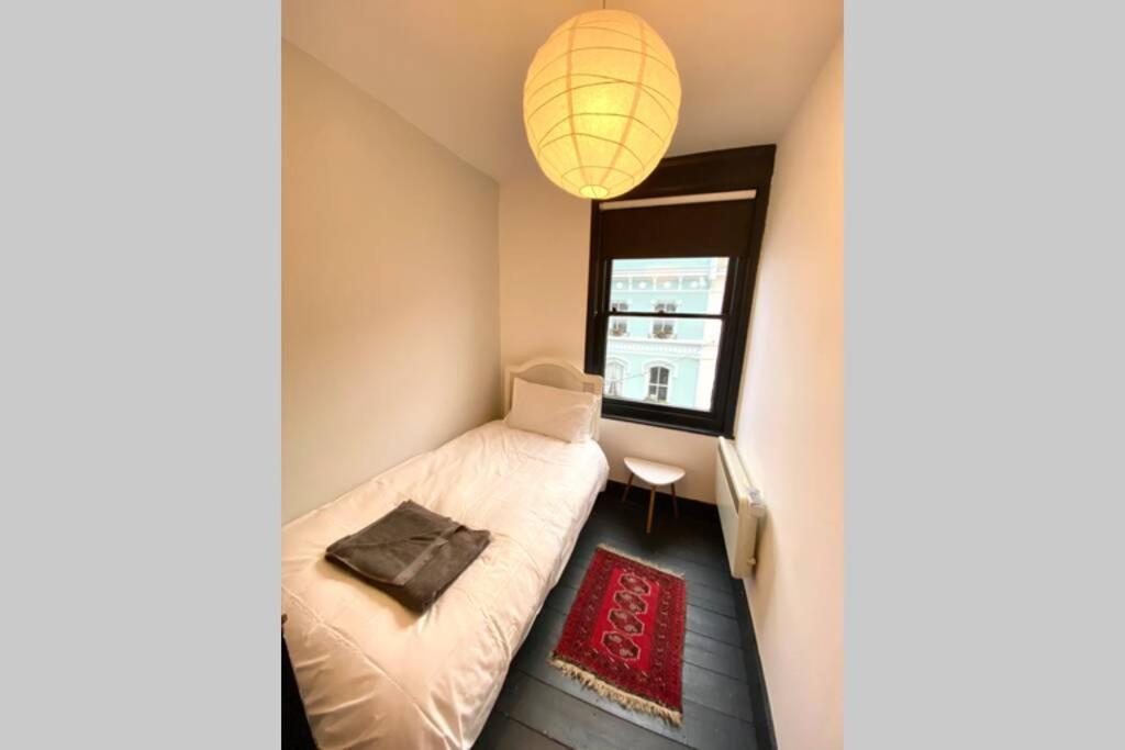Beautiful First Floor Apartment In St Leonards Bagian luar foto