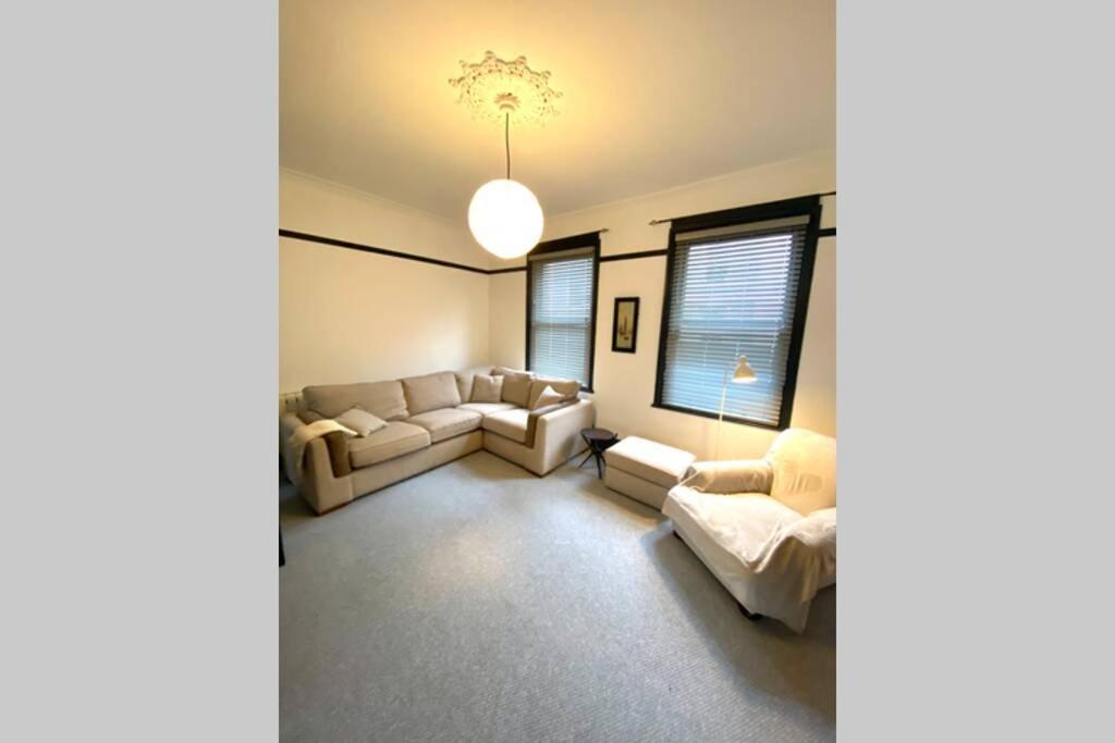 Beautiful First Floor Apartment In St Leonards Bagian luar foto
